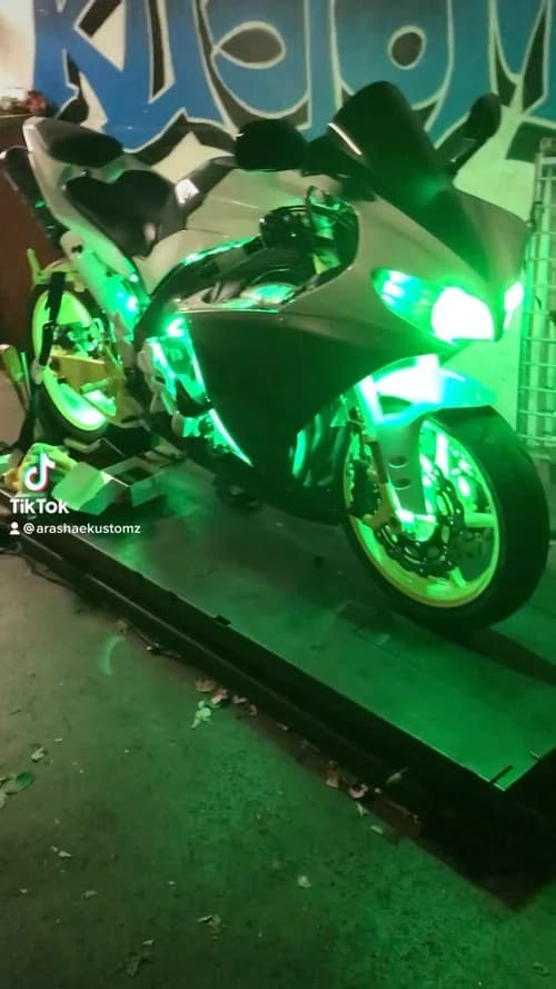 AE Kustomz motorcycle project 13