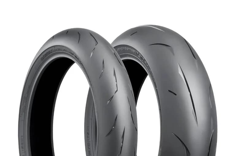 Motorcycle tire service